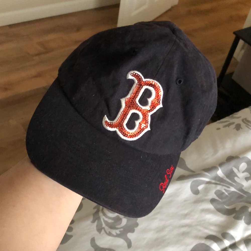 Women’s Boston redsox hat